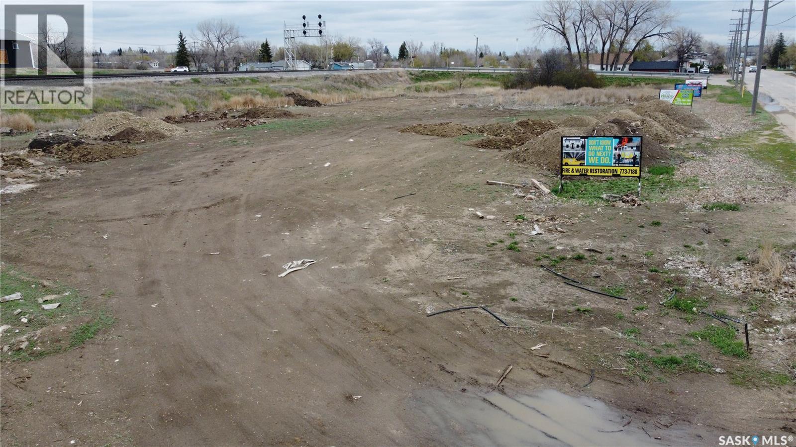 925 South Railway STREET E