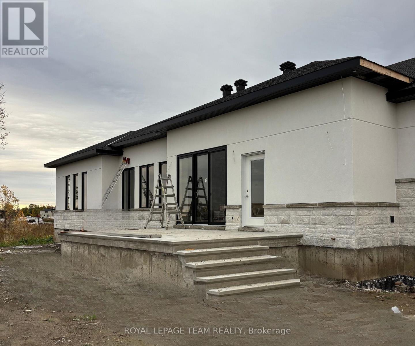 6730 STILL MEADOW WAY