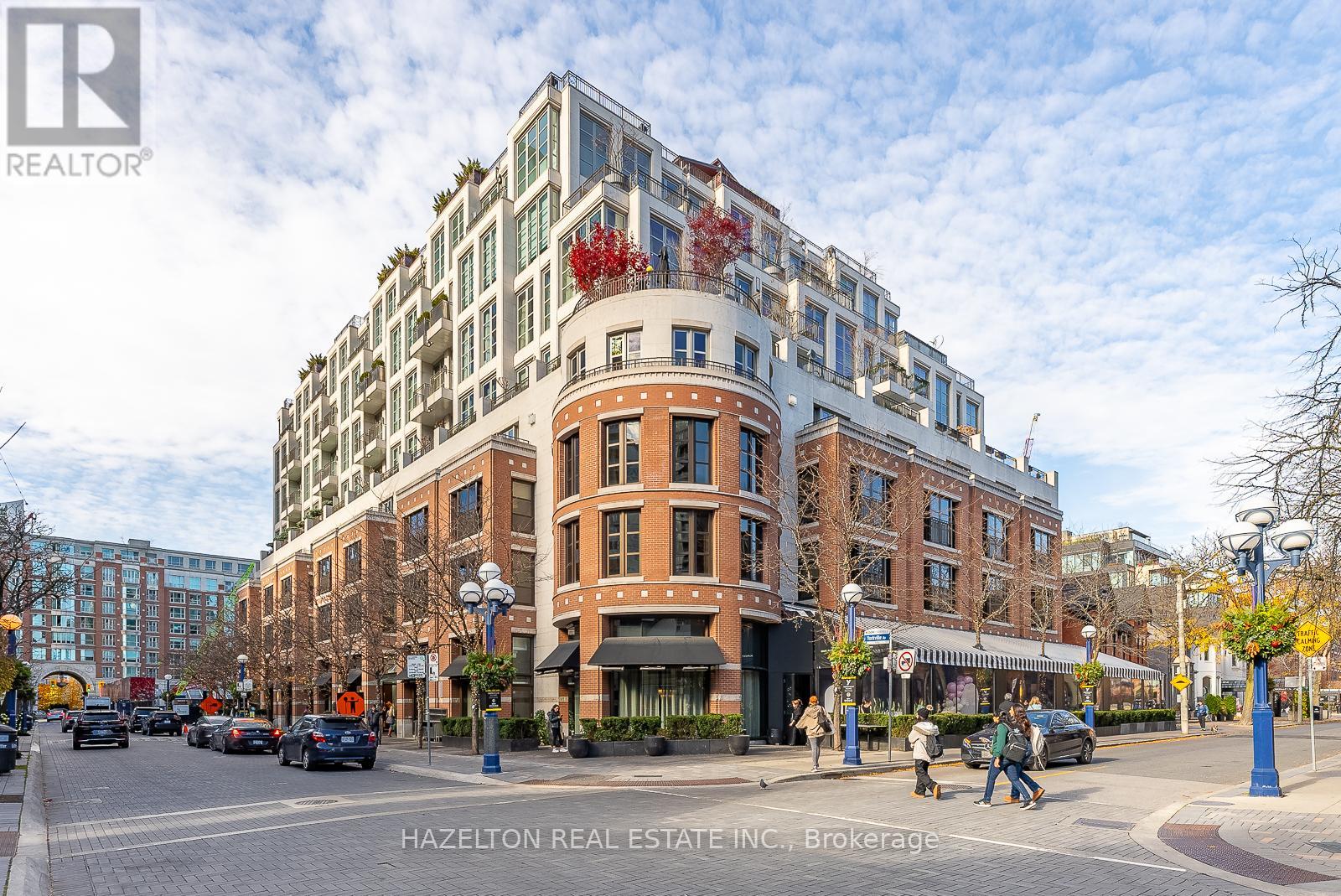 601 - 118 YORKVILLE AVENUE