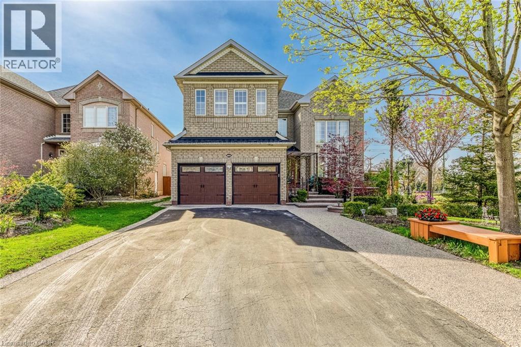 2001 ROSEMOUNT Crescent