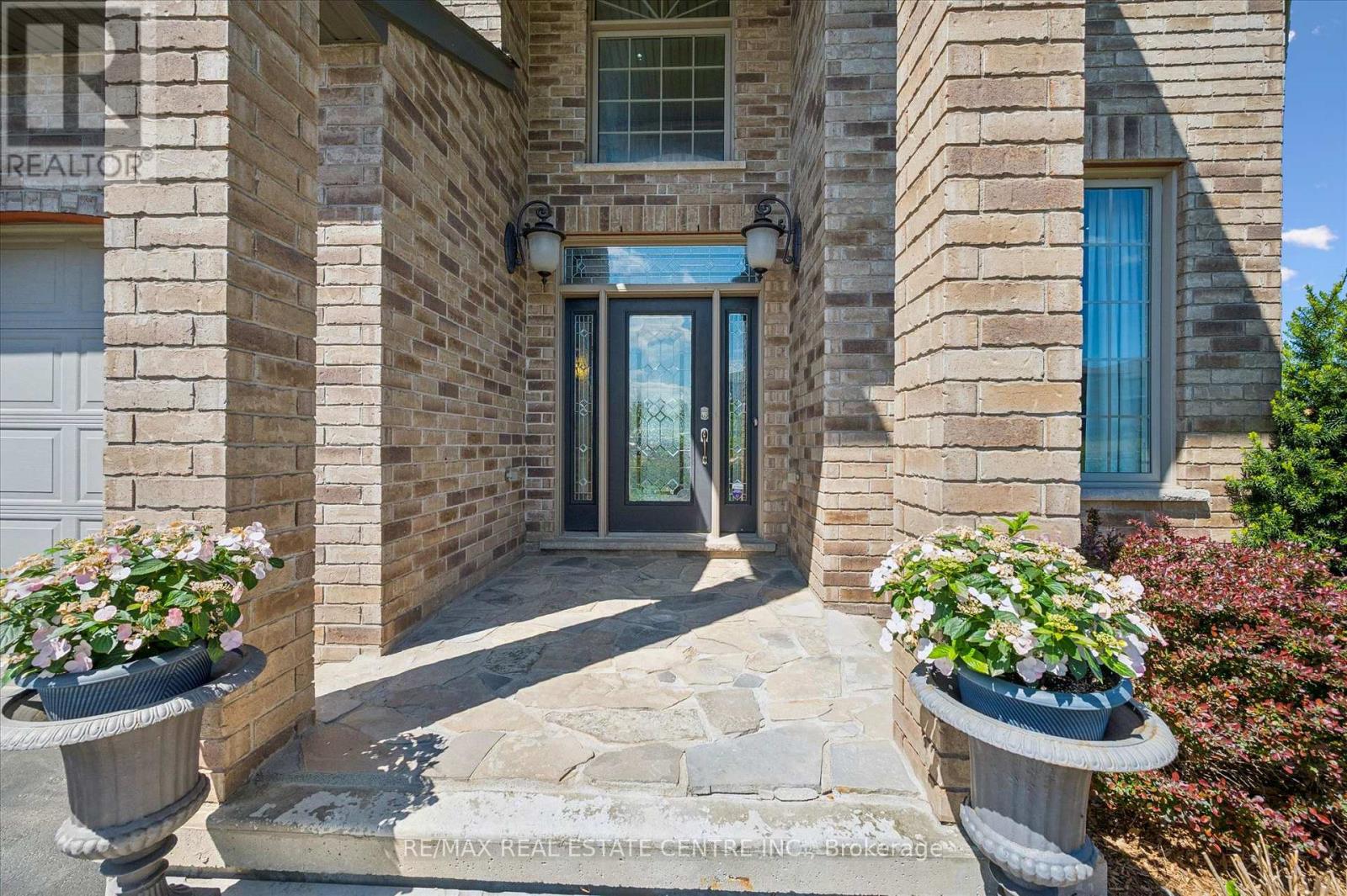 103 GOUDA PLACE