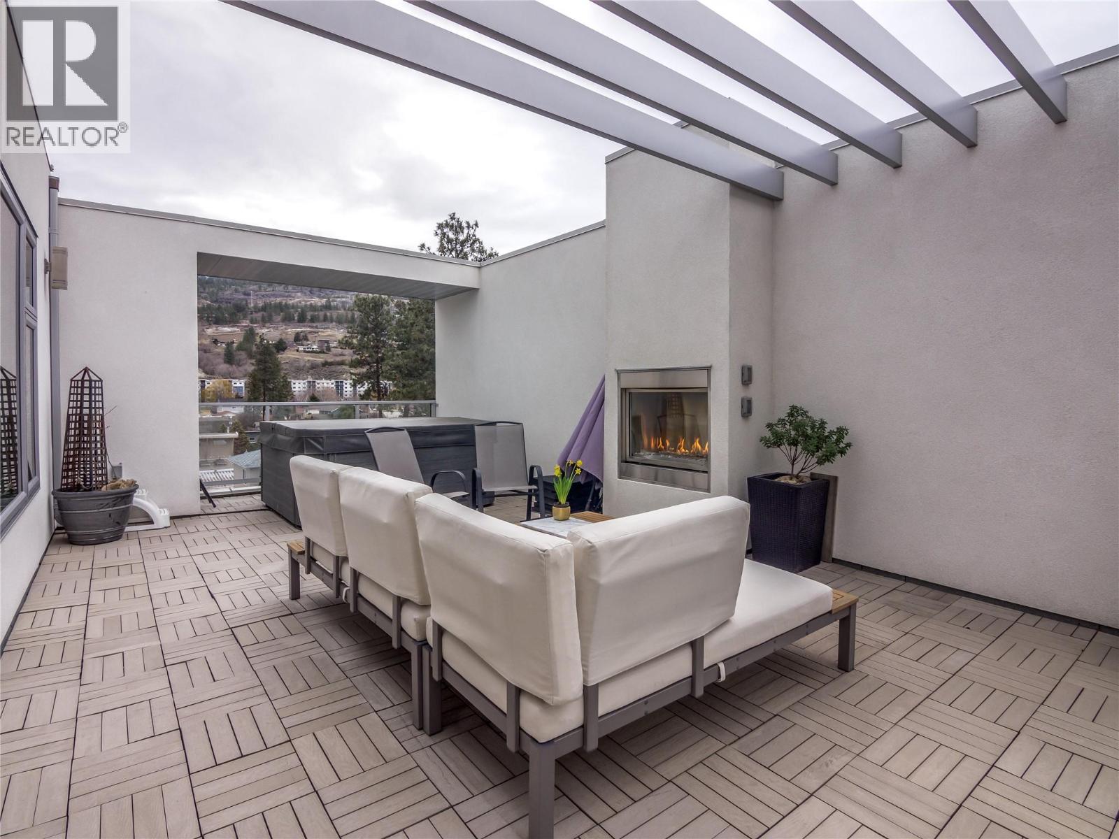 222 Lee Avenue Unit# 103