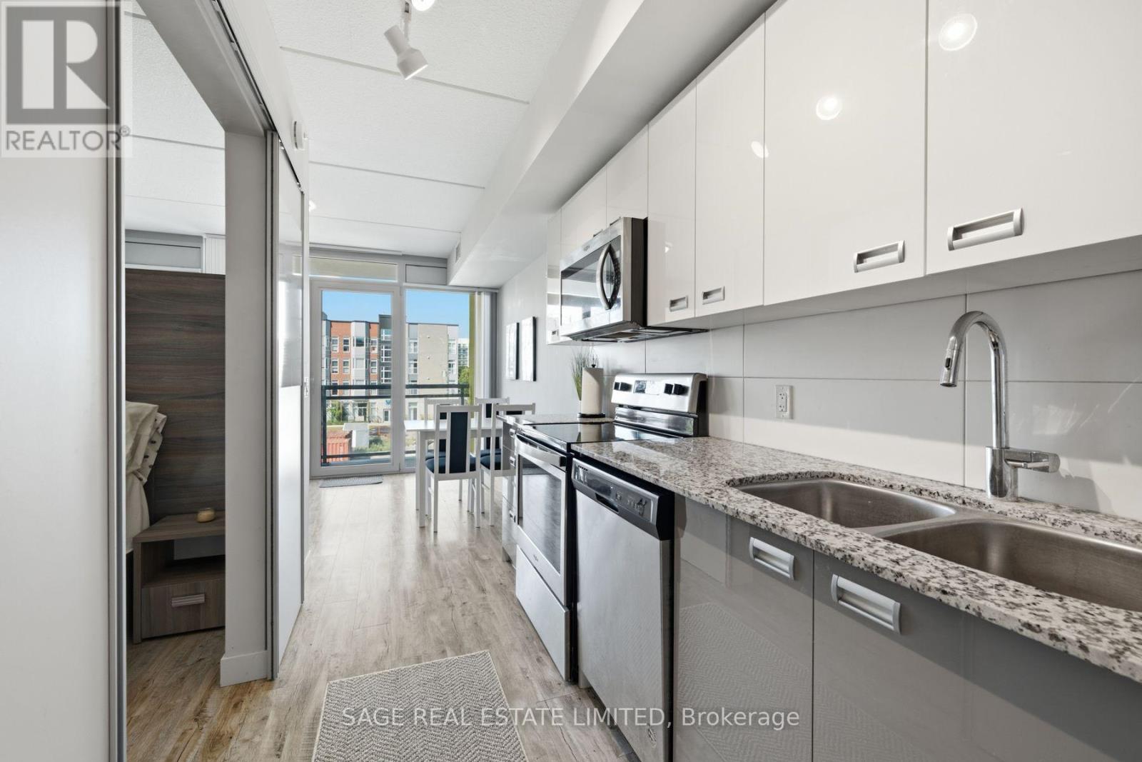 424 - 257 HEMLOCK STREET