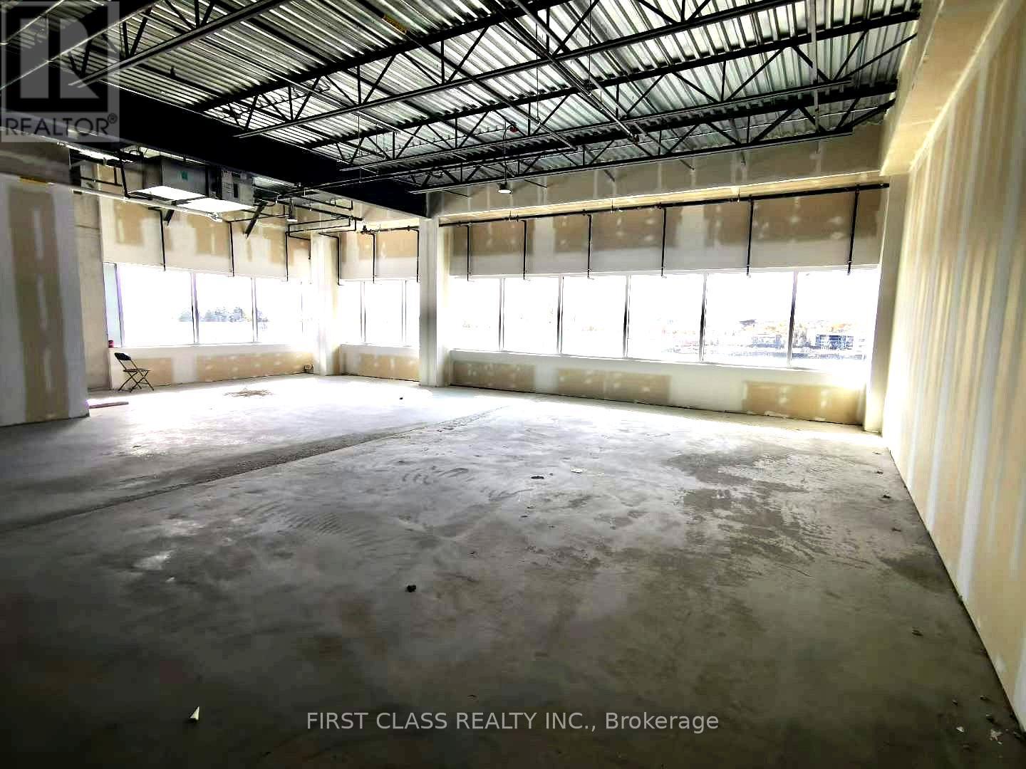 312 - 9390 WOODBINE AVENUE