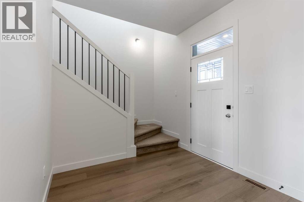 346 Canyon Meadows Road W