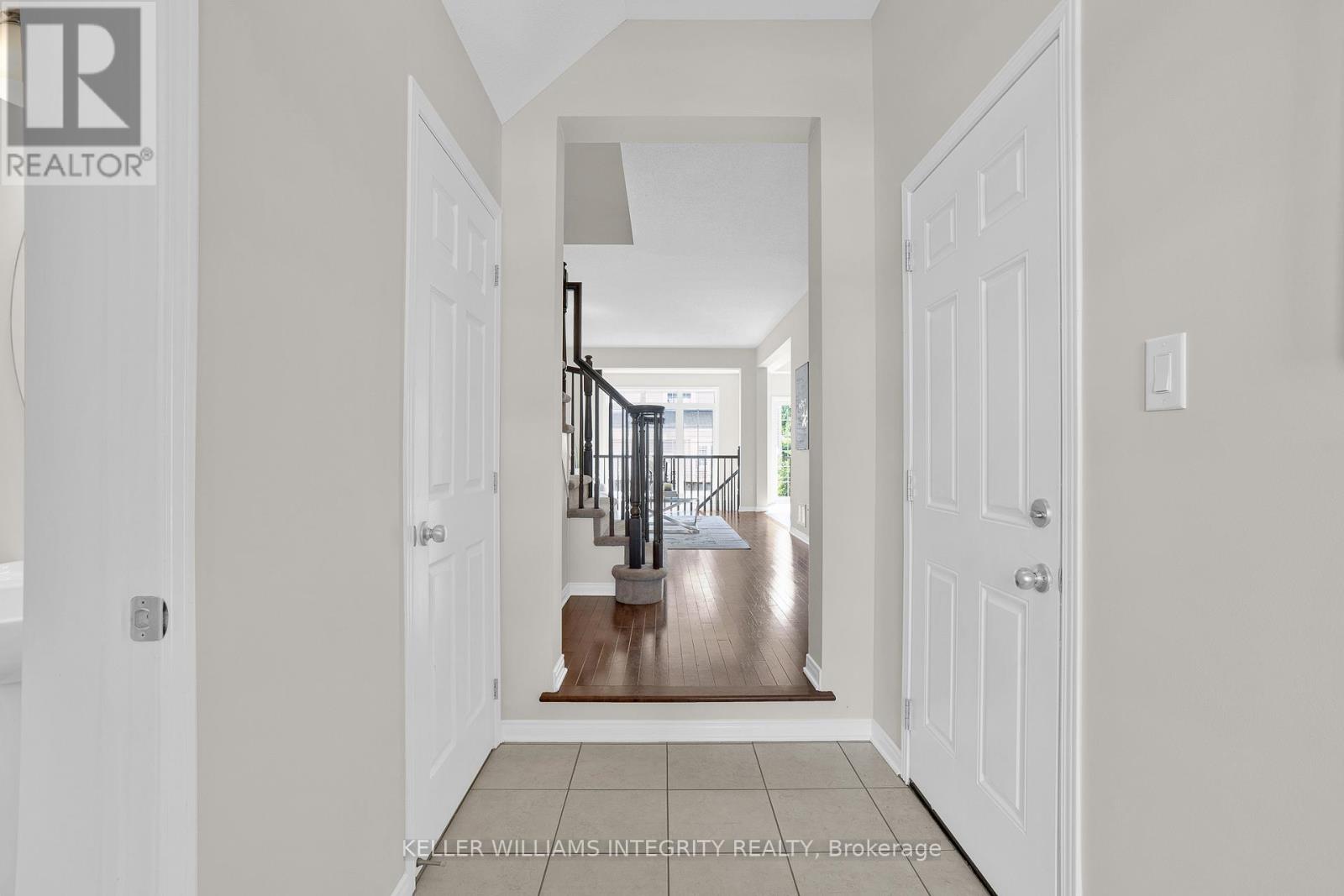 180 LARAMIE CRESCENT
