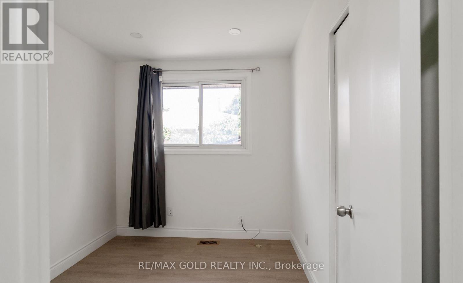 231A CEDARBRAE AVENUE