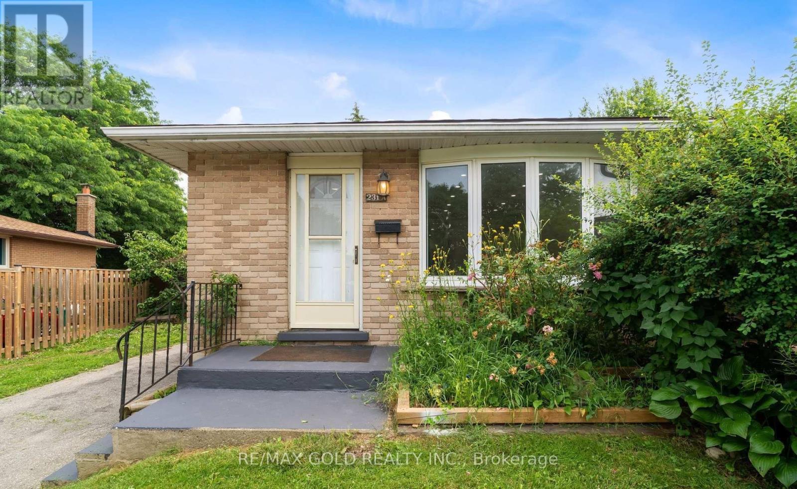231A CEDARBRAE AVENUE