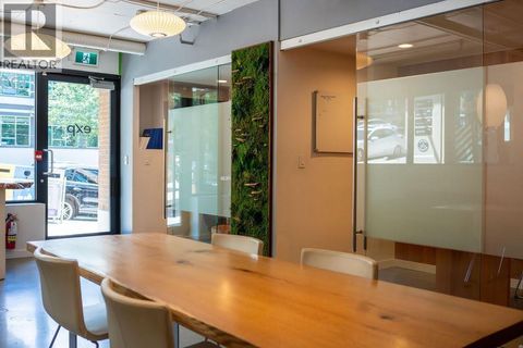 109 LONSDALE AVENUE North Vancouver BC V7M2E7