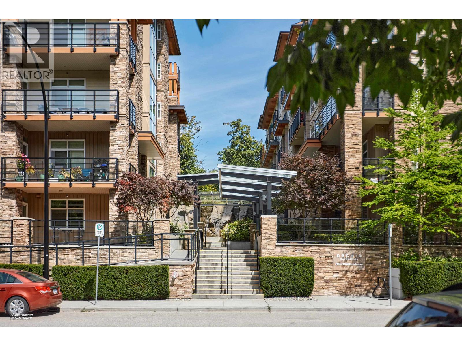 602 2495 WILSON AVENUE