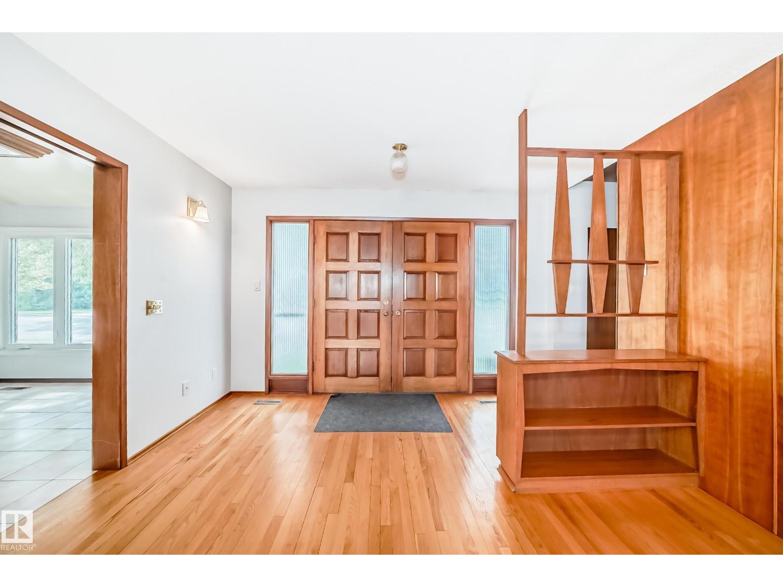 13316 129 AV S NW