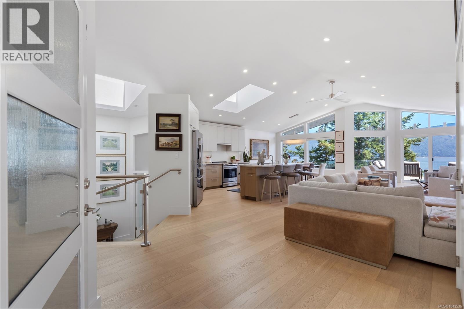 209 Marine Dr
