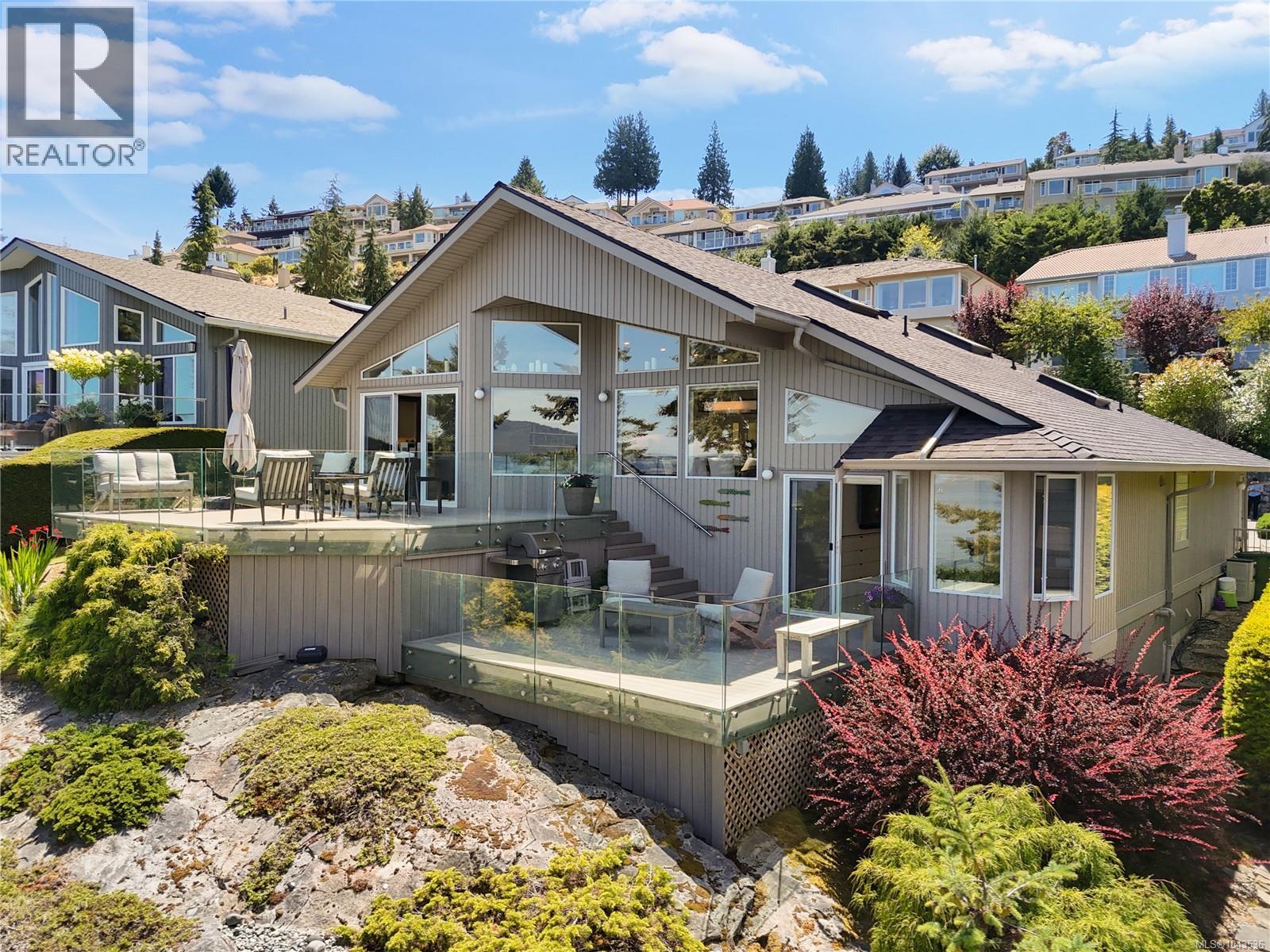 209 Marine Dr