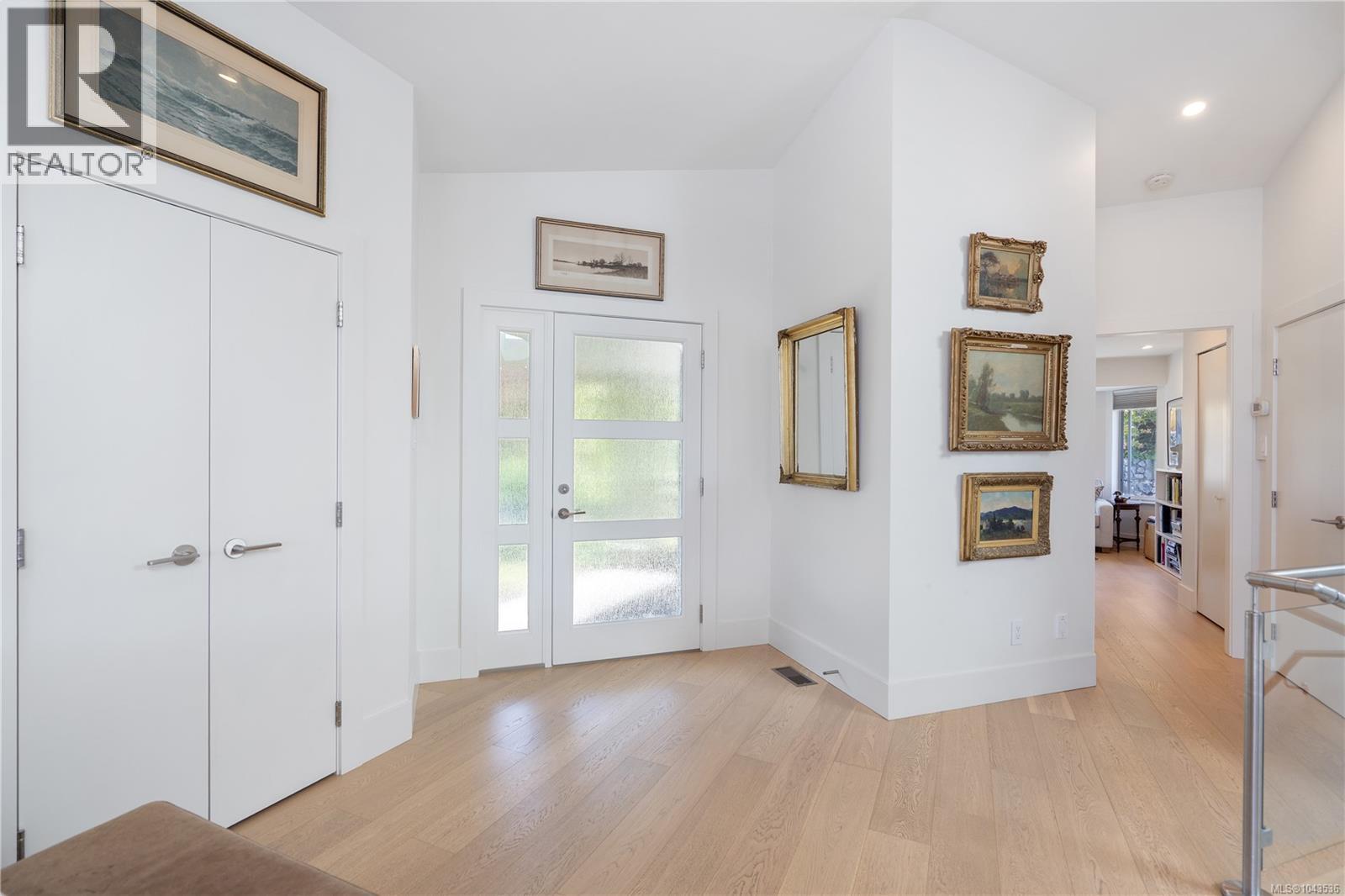 209 Marine Dr