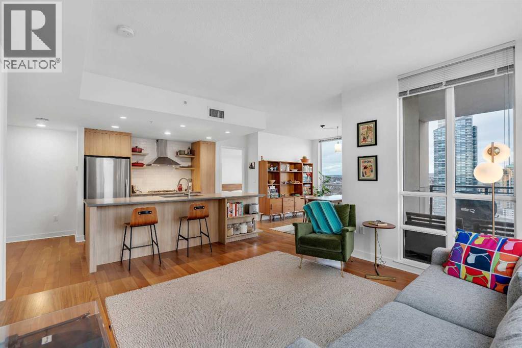 2004, 1118 12 Avenue SW