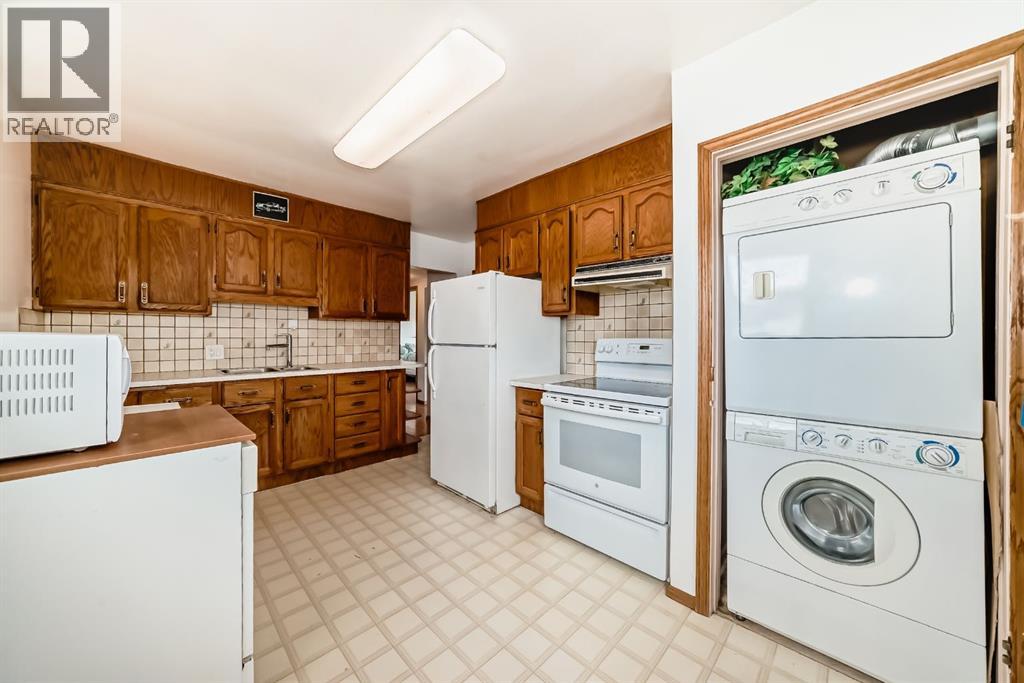 3919 Centre B Street NW