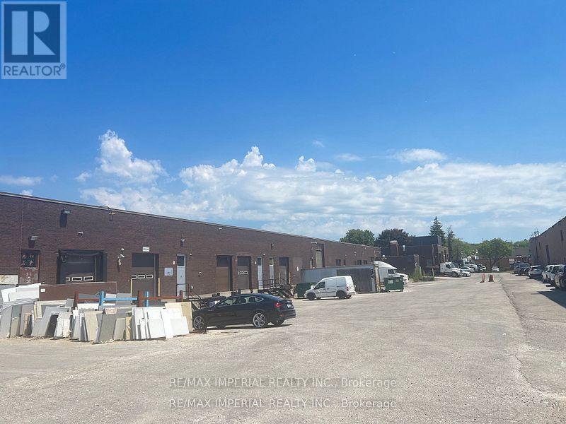 10&11 - 70 MELFORD DRIVE