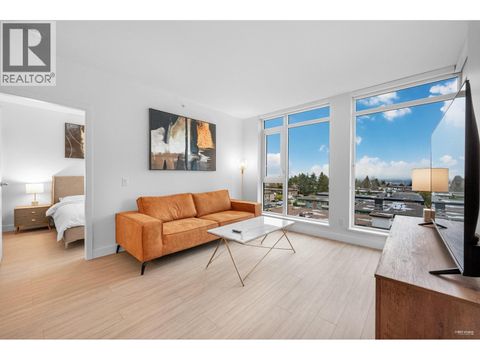 703 6398 SILVER AVENUE Burnaby BC V5H0K7