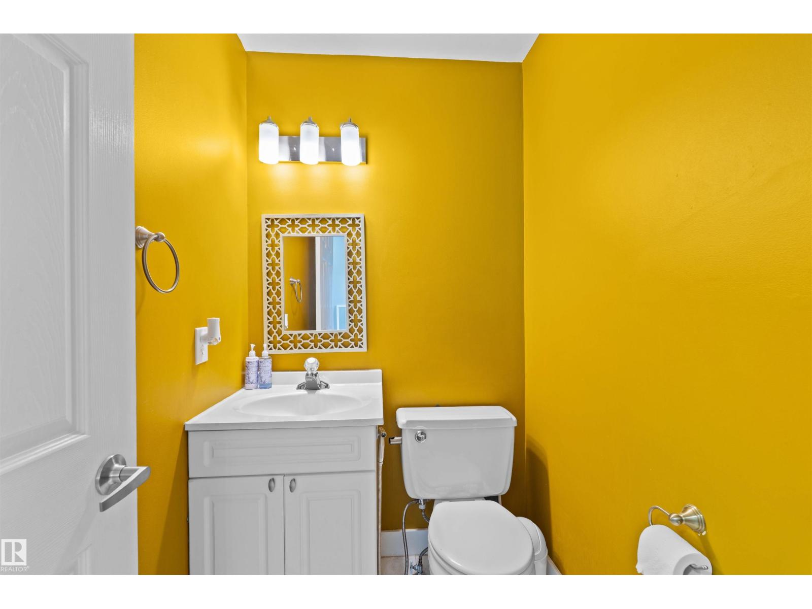 12128 25 AV NW