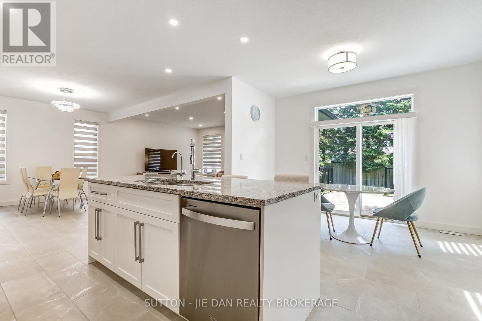 2283 TOKALA TRAIL