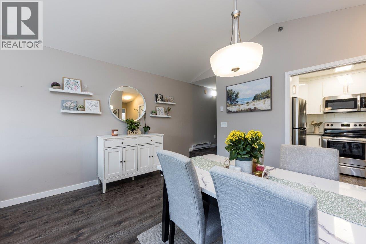 16 3200 WESTWOOD STREET