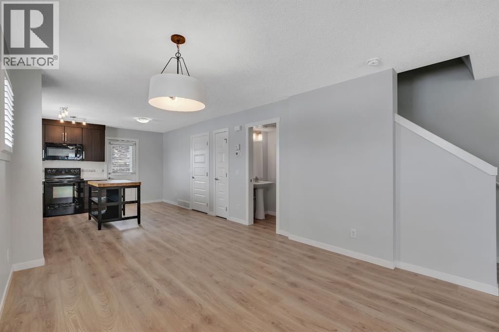 406 Mckenzie Towne Close SE