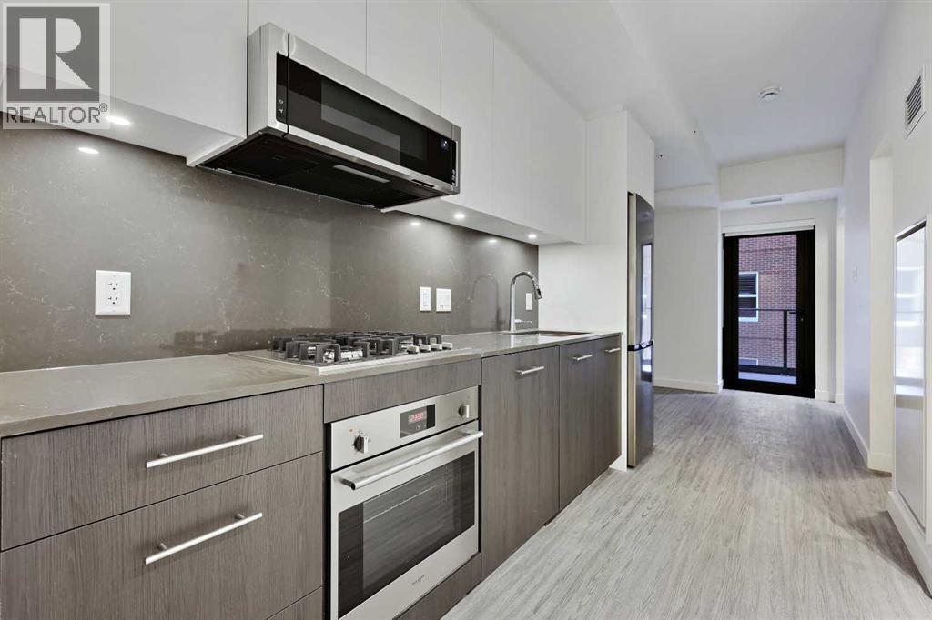 810, 730 2 Avenue SW