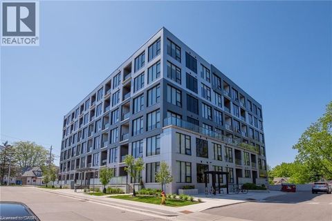 690 KING Street W Unit# 522 Kitchener ON N2H5L8