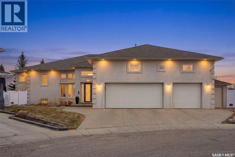 3270 Windsor Park CRESCENT Regina SK S4V3B2