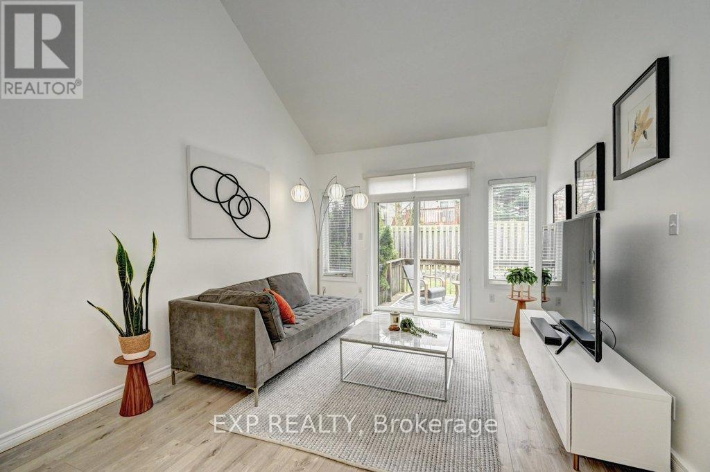 795 LAURELWOOD DRIVE