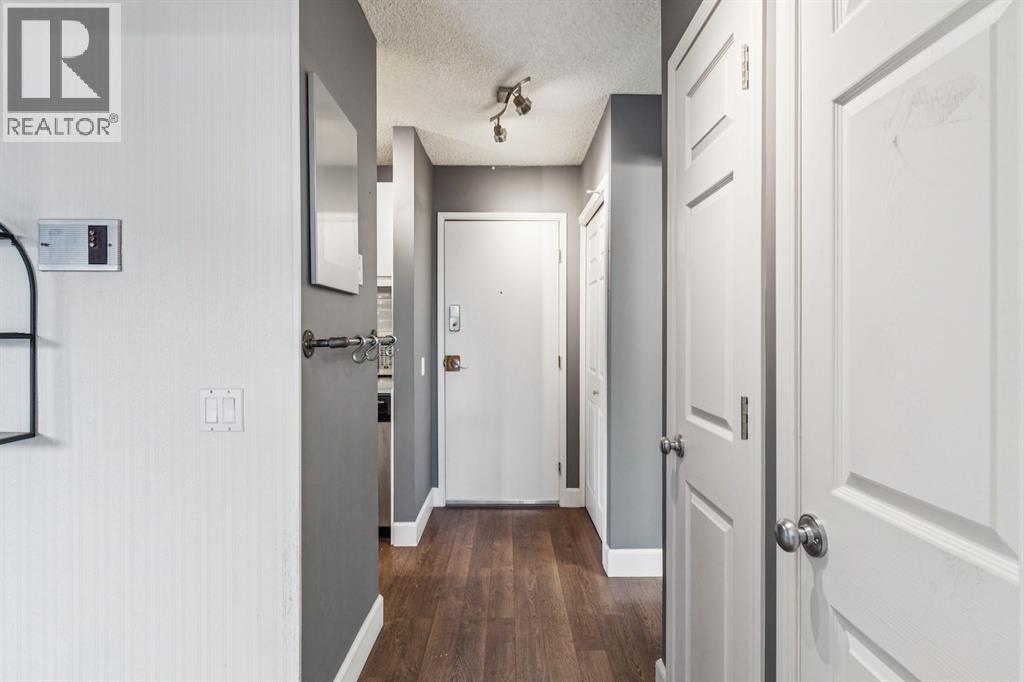 405, 2140 17A Street SW