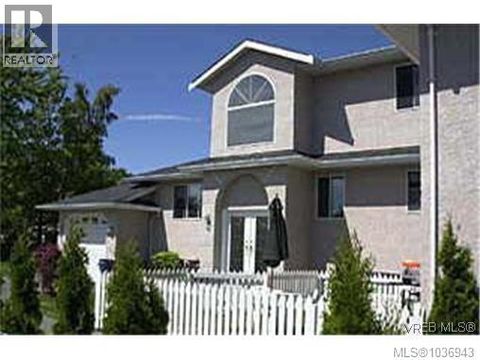 B 1143 Greenwood Ave Esquimalt BC V9A5K7