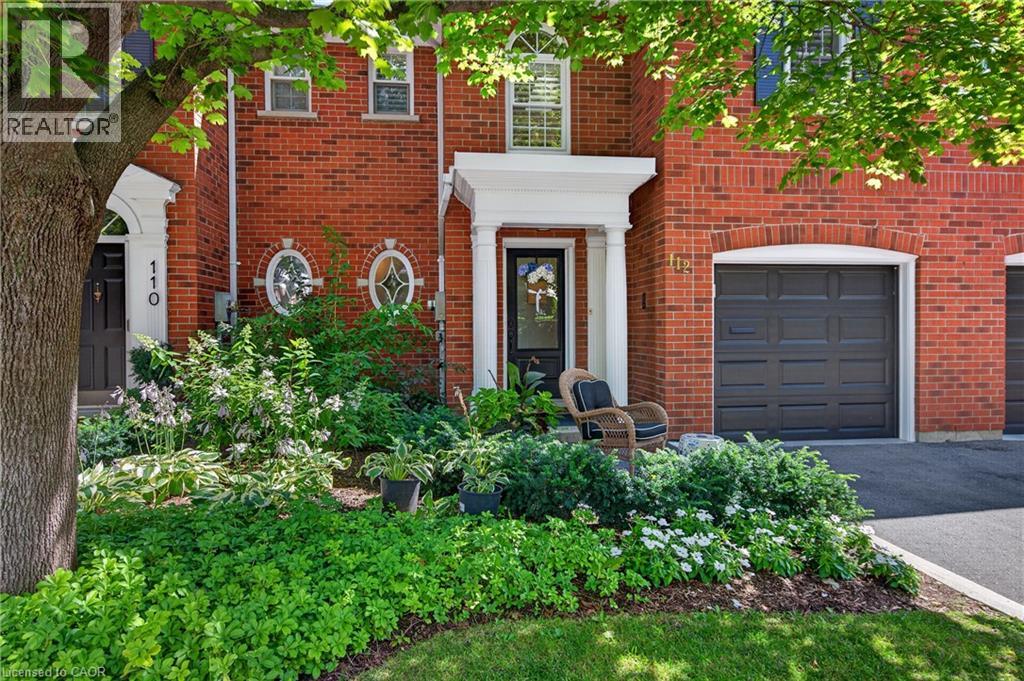112 FAIRWOOD Place W