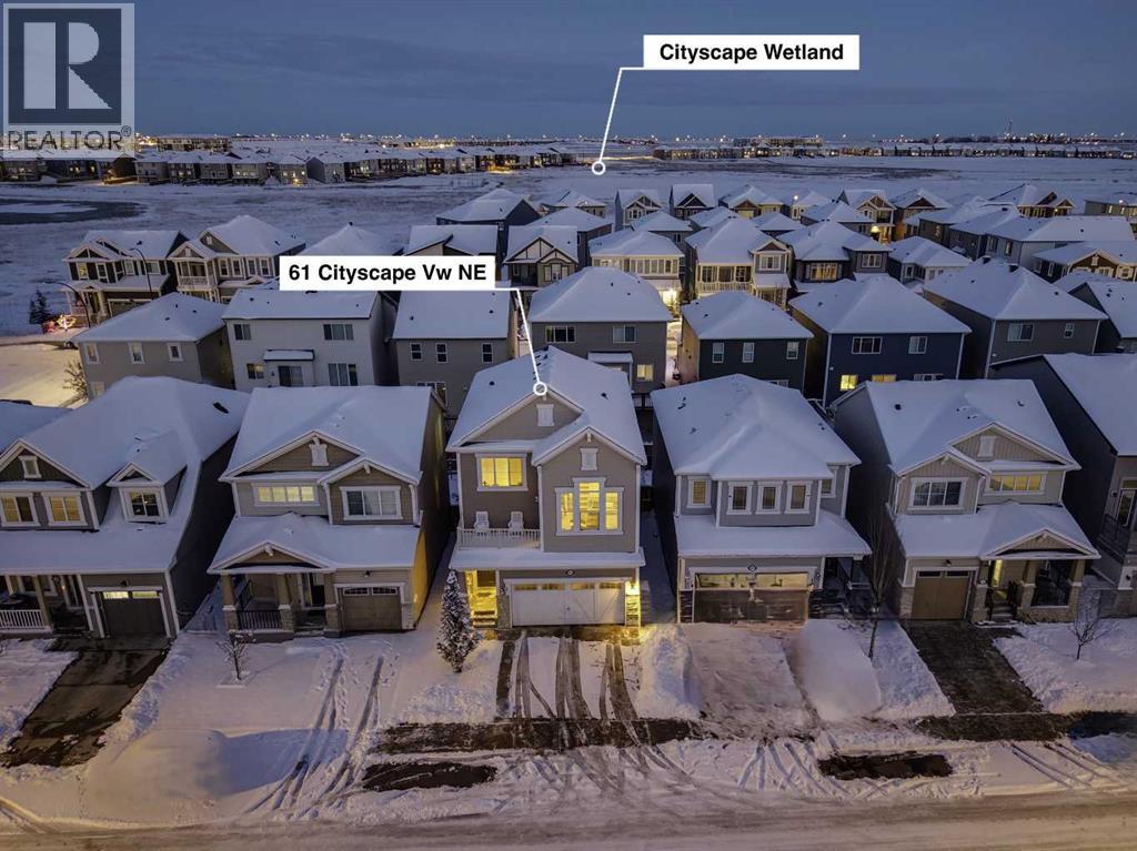 61 Cityscape View NE