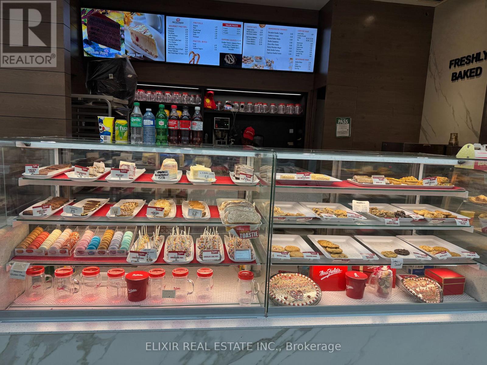 #1063 - 25 THE WEST MALL