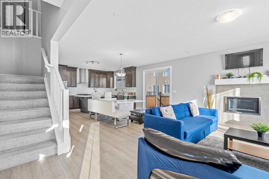 16 Yorkville Terrace SW