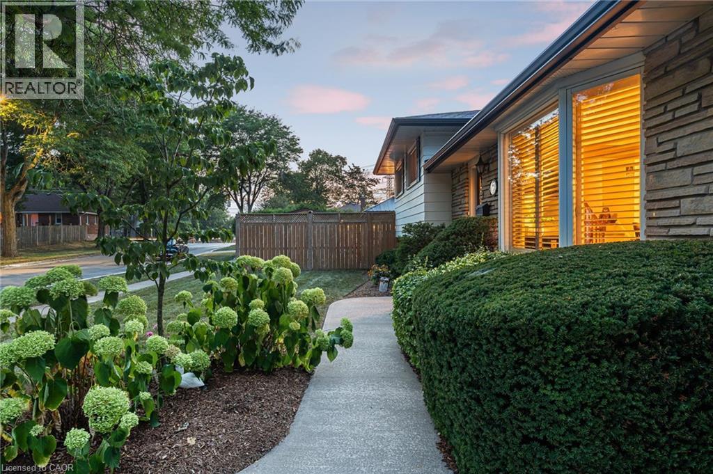 6845 WILINGER Street