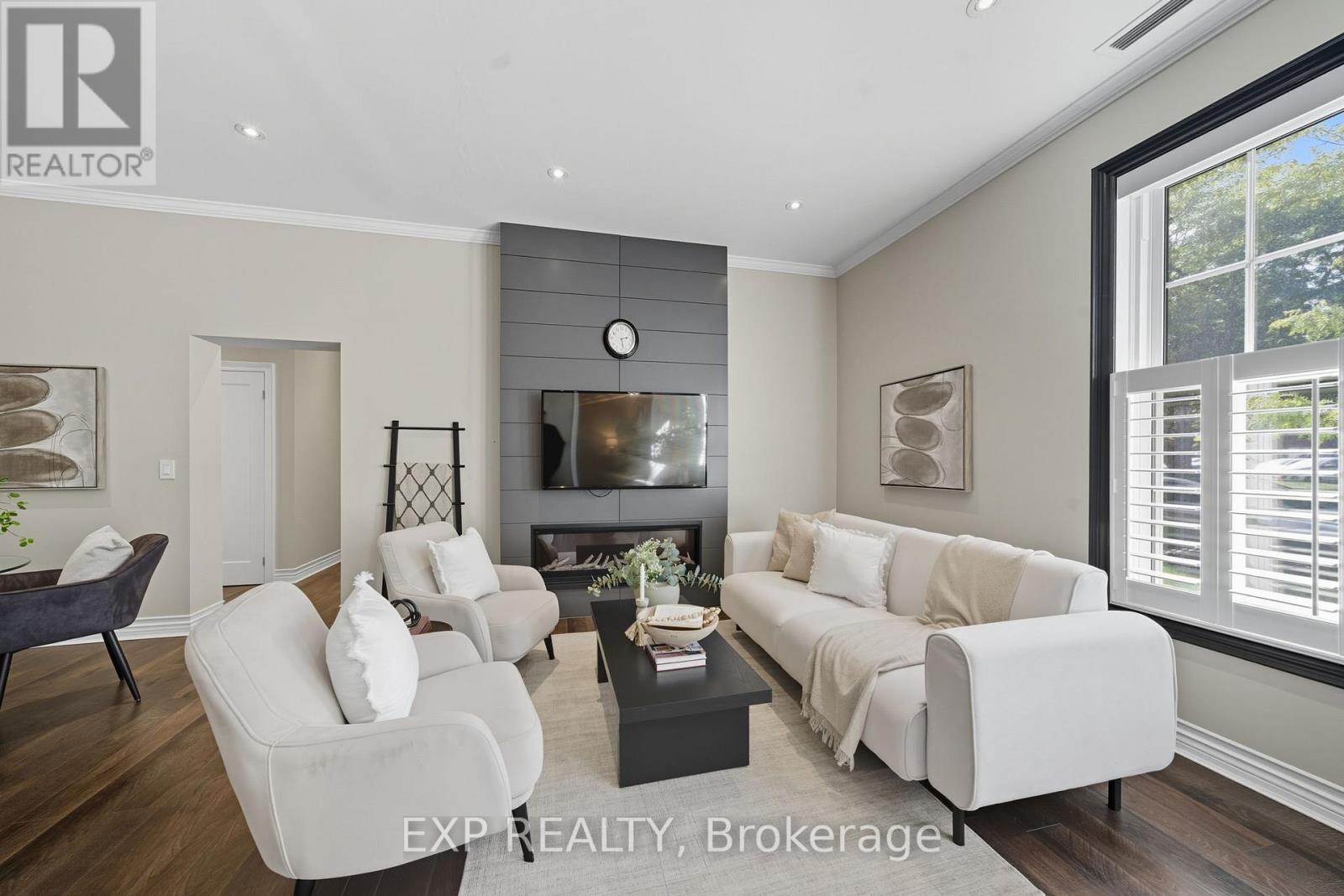 102 - 136 HIBERNIA STREET