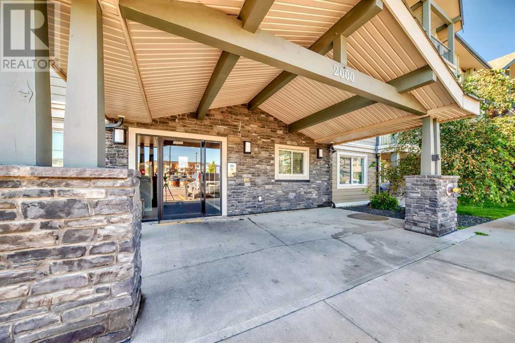 2403, 181 Skyview Ranch Manor