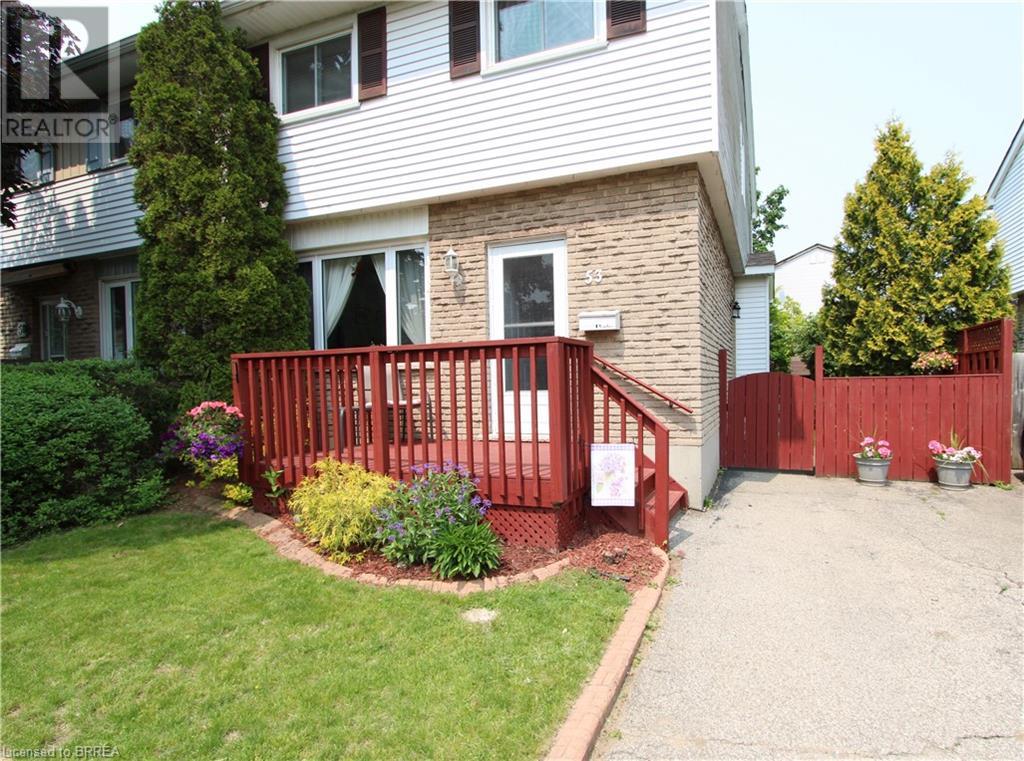 53 DEBBY Crescent