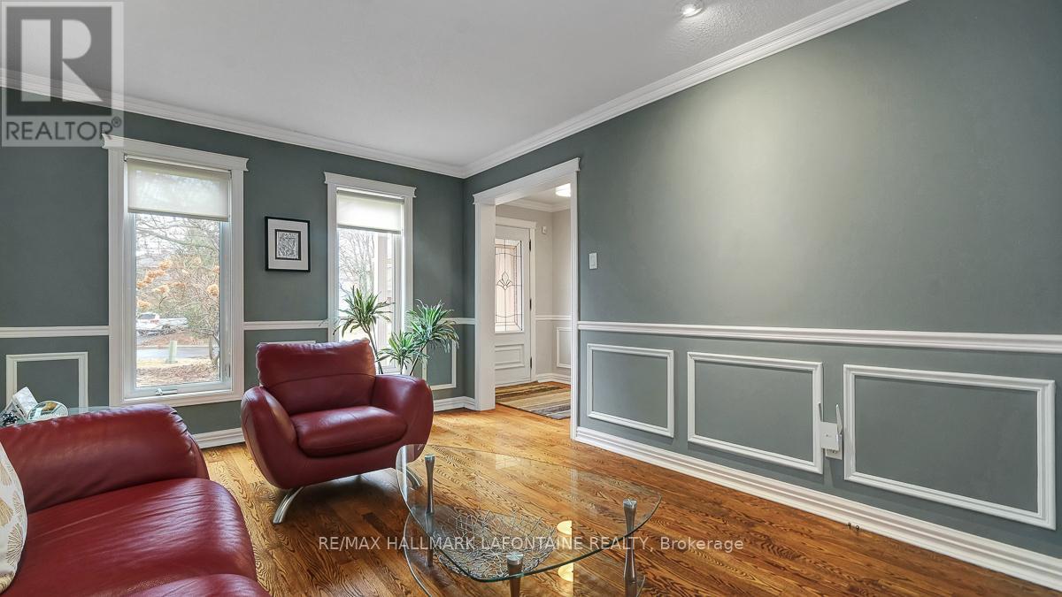 1288 TURNER CRESCENT