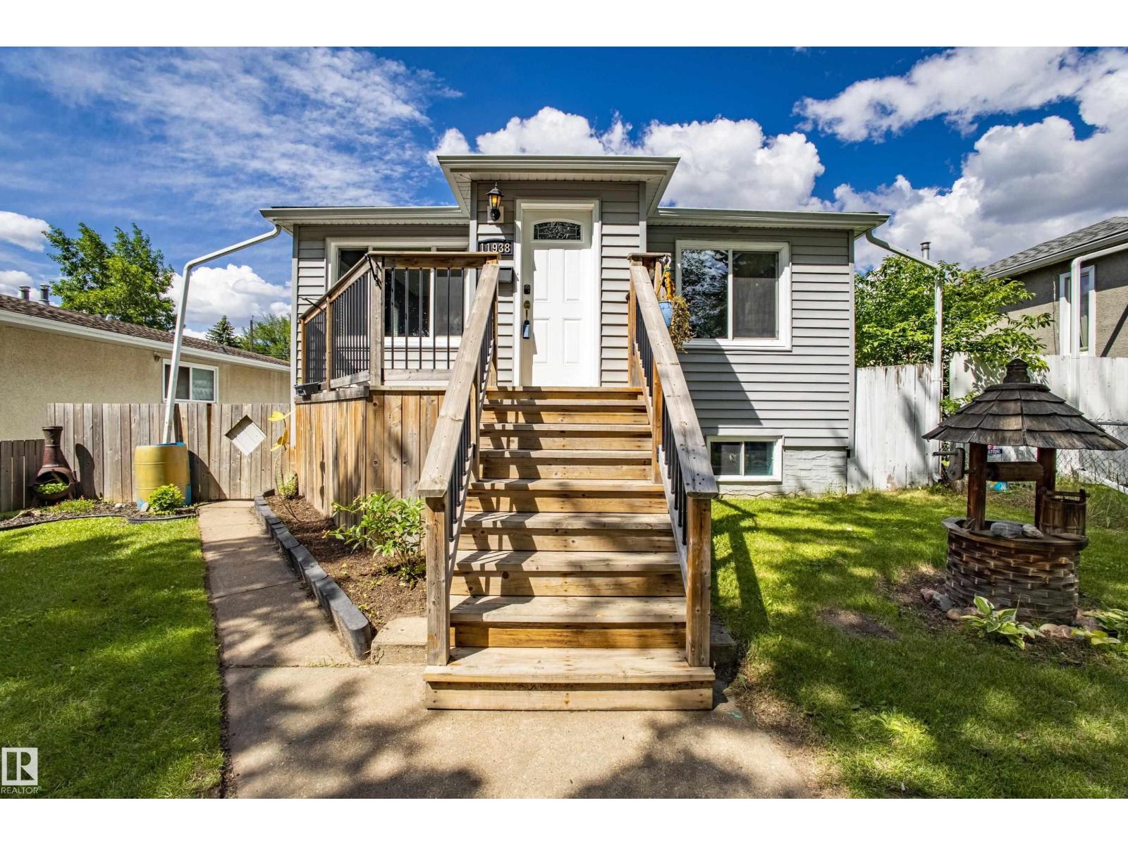 11938 56 ST NW