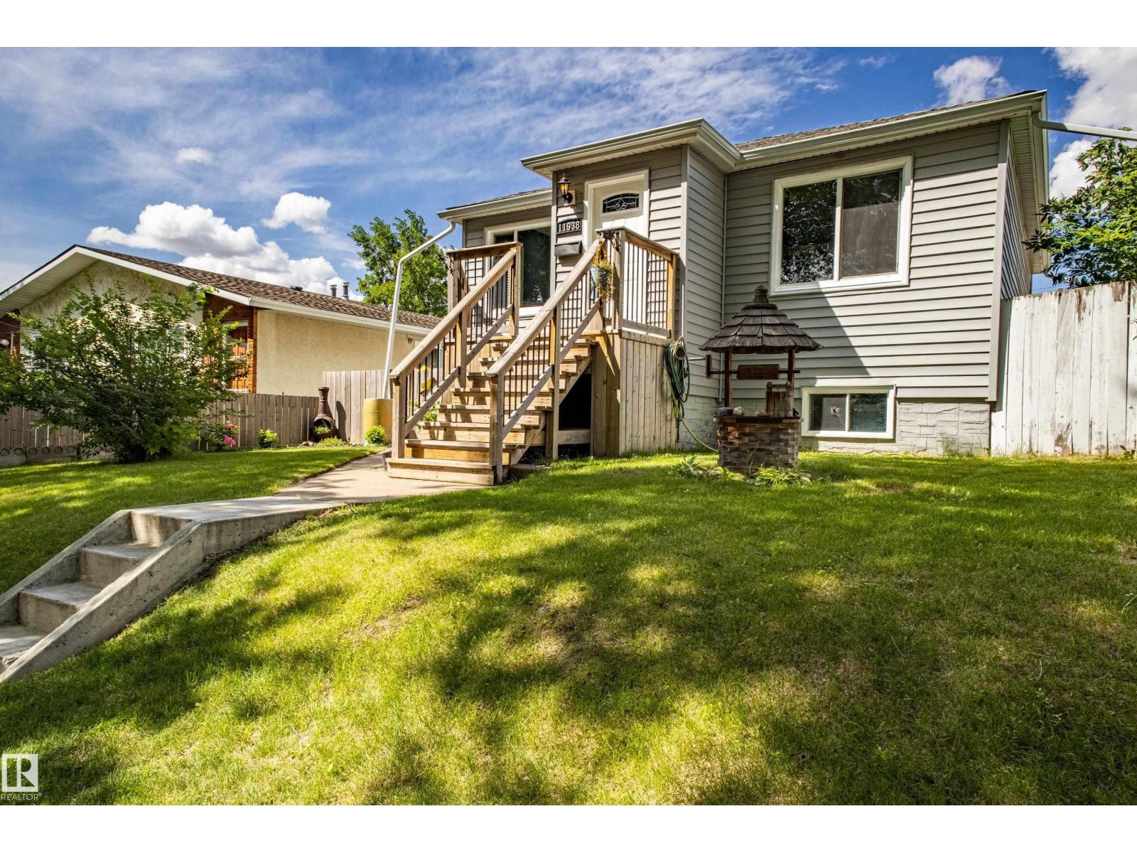 11938 56 ST NW