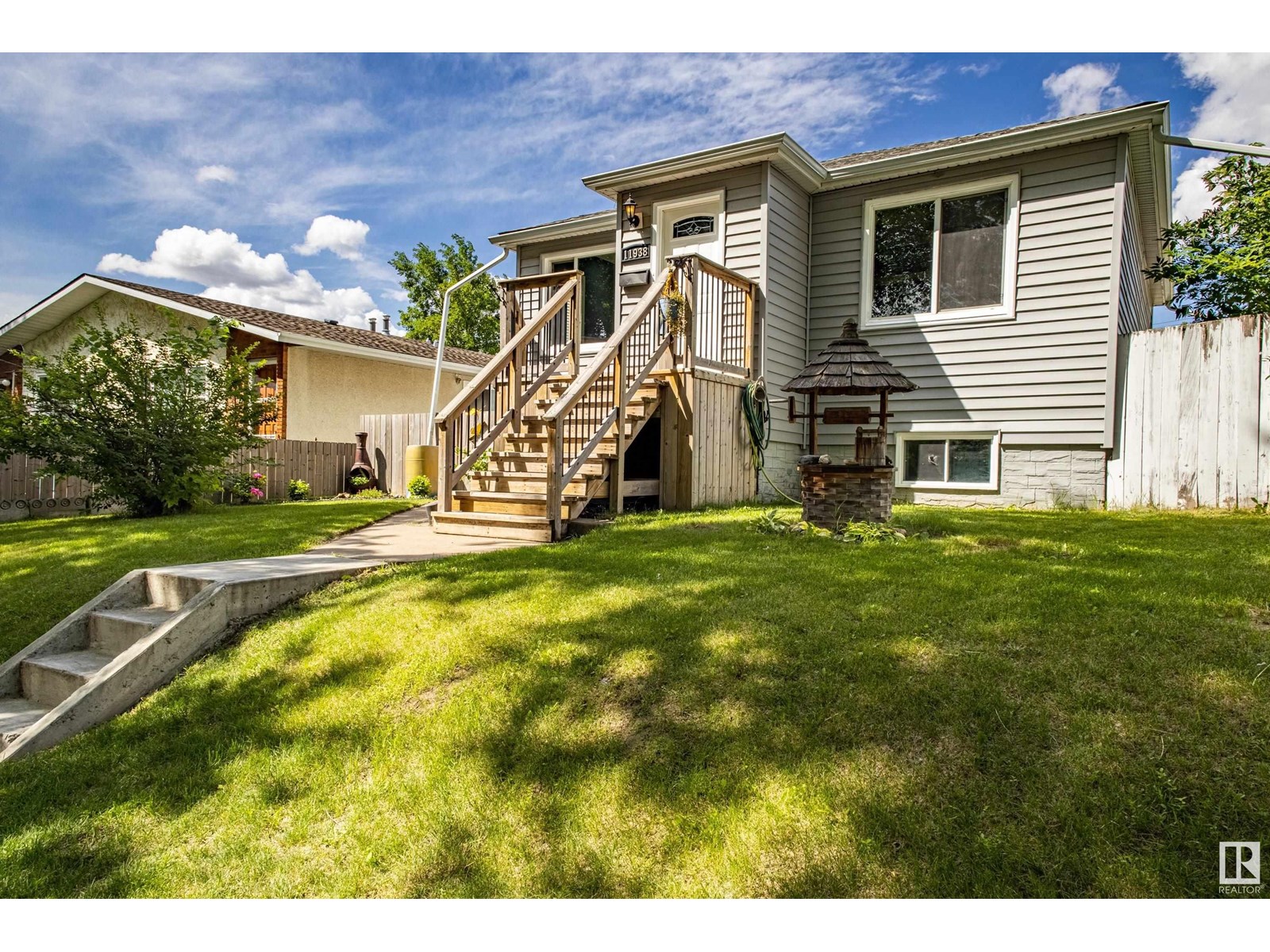 11938 56 ST NW