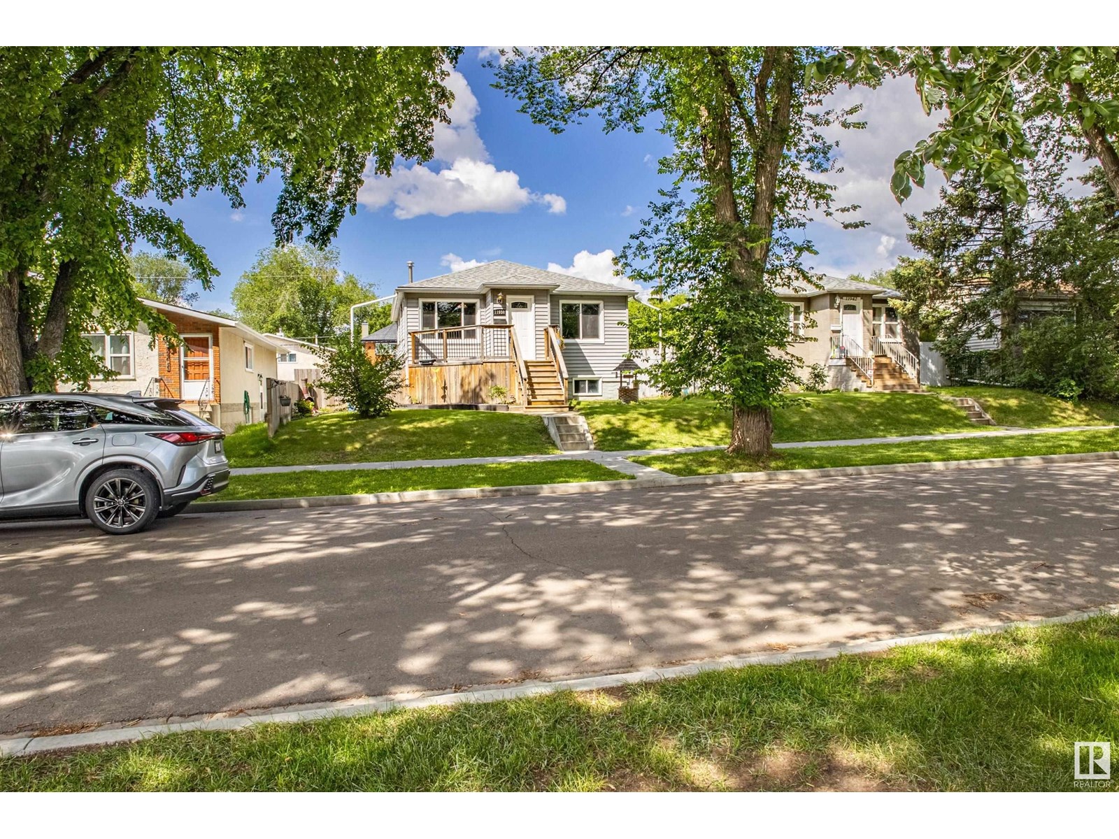 11938 56 ST NW
