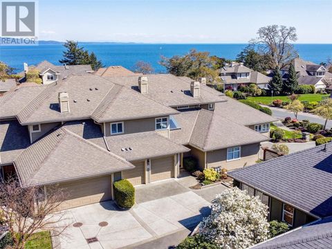11 4522 Gordon Point Dr Saanich BC V8N6L4