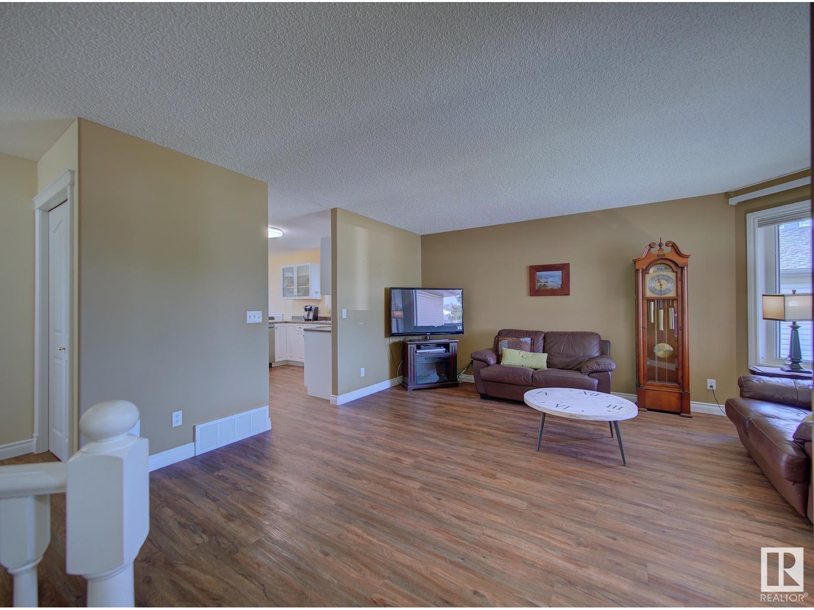 36 Bridgeview CR