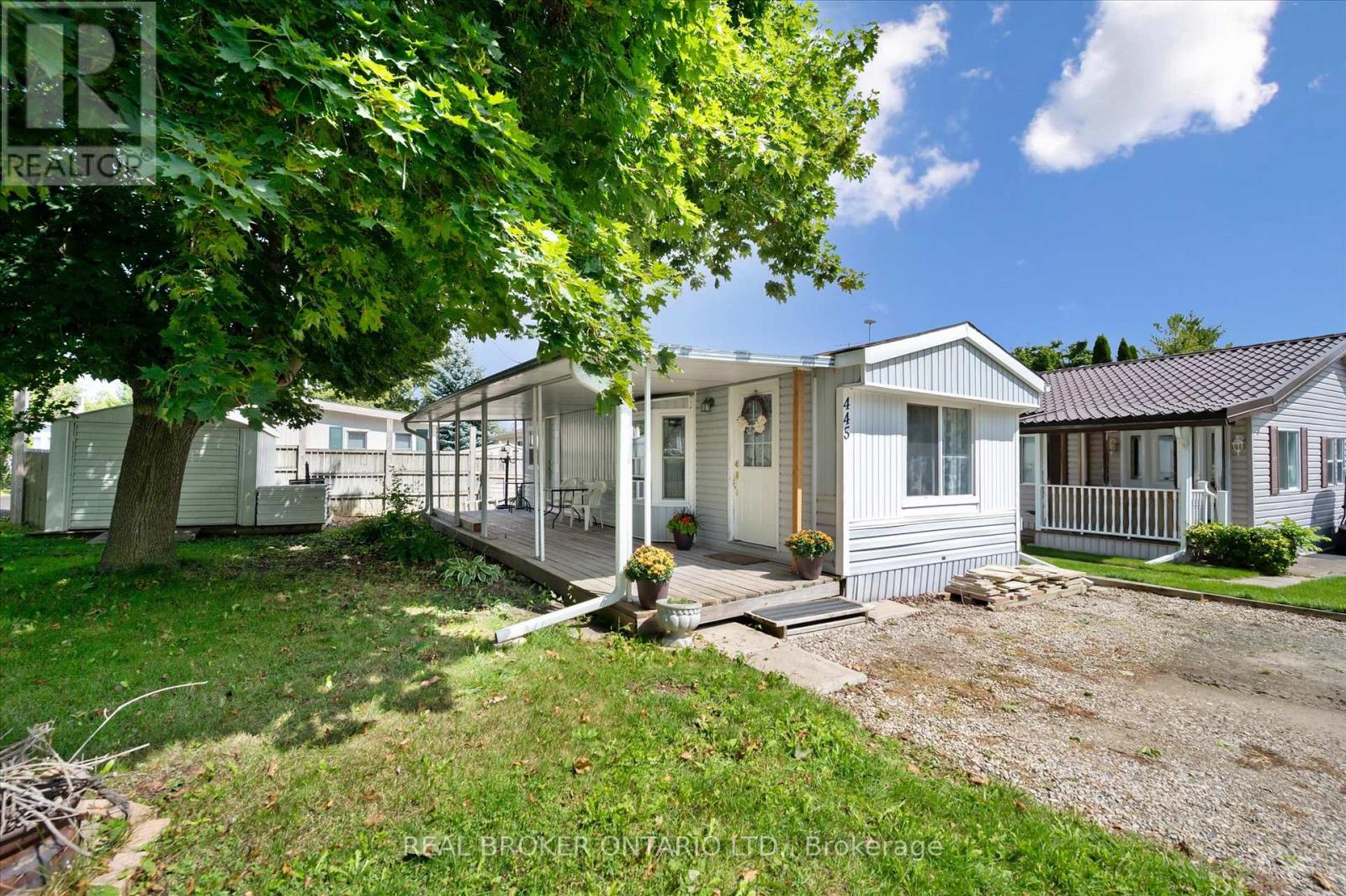 445 PINE PASS