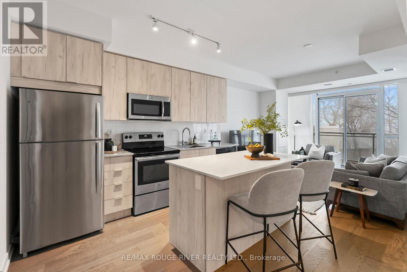 206 - 1350 KINGSTON ROAD