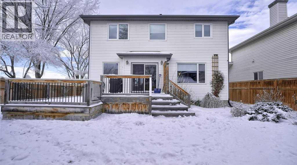 466 Douglas Park View SE